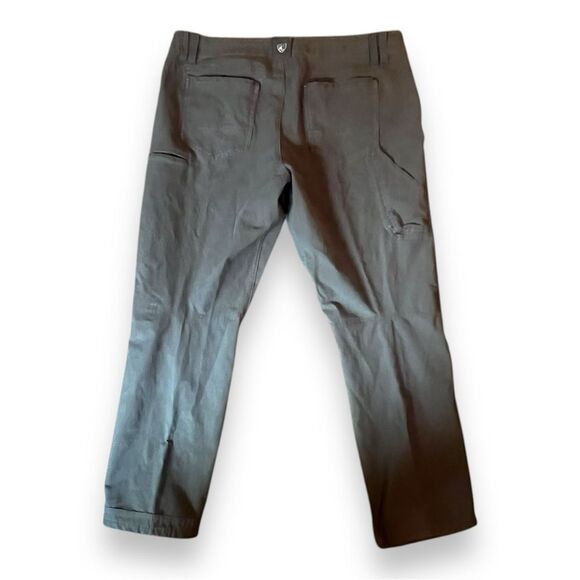 KUHL Resistor Jeans Straight Leg Mid-Rise Carbon Classic Fit Stretch Size 40x30 - Picture 1 of 15